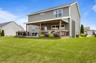 606 Weldon Springs Rd, Monticello, IL 61856 - Photo 6