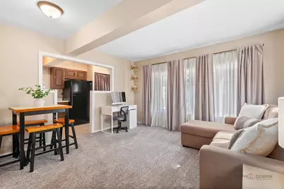720 S Butterfield Road, Libertyville, IL 60048 - Photo 32