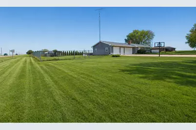 1751 Maples Road, Dixon, IL 61021 - Photo 2