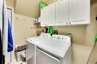 712 De Lasalle Court, Naperville, IL 60565 - Photo 16