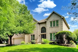 712 De Lasalle Ct, Naperville, IL 60565 - Photo 1