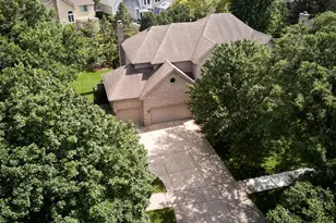 712 De Lasalle Ct, Naperville, IL 60565 - Photo 34