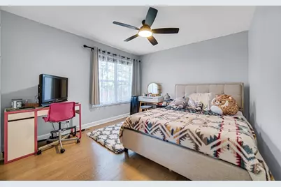 2033 N Evergreen Avenue, Arlington Heights, IL 60004 - Photo 22