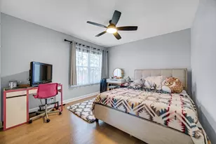2033 N Evergreen Ave, Arlington Heights, IL 60004 - Photo 22