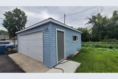 1290 Balmoral Avenue, Calumet City, IL 60409 - Photo 6