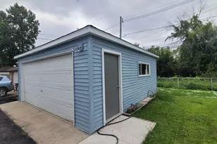 1290 Balmoral Ave, Calumet City, IL 60409 - Photo 6