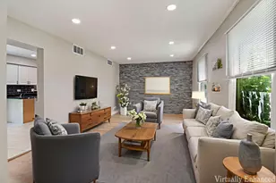 2208 Kensington Dr, Schaumburg, IL 60194 - Photo 6