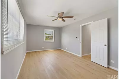 2208 Kensington Drive, Schaumburg, IL 60194 - Photo 28