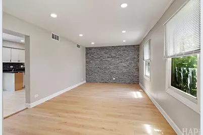 2208 Kensington Drive, Schaumburg, IL 60194 - Photo 10