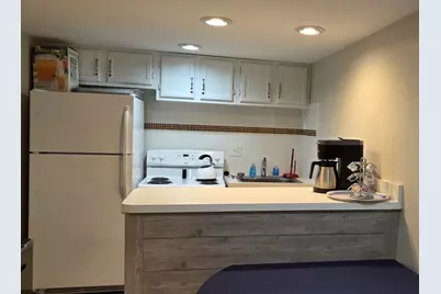 301 Lake Hinsdale Drive #108, Willowbrook, IL 60527 - Photo 14