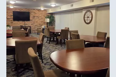 301 Lake Hinsdale Drive #108, Willowbrook, IL 60527 - Photo 12