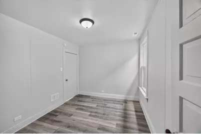 63 W 15th Street, Chicago Heights, IL 60411 - Photo 16