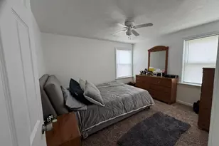 804 N Division St, Pontiac, IL 61764 - Photo 8