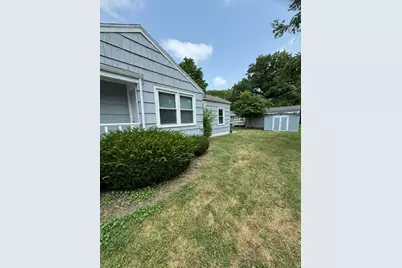 804 N Division Street, Pontiac, IL 61764 - Photo 12