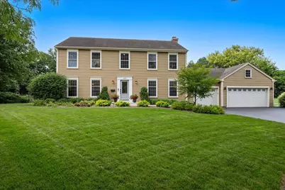 1483 Allen Lane, Saint Charles, IL 60174 - Photo 2