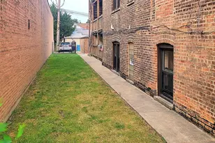 2747 N Oak Park Ave, Chicago, IL 60707 - Photo 6