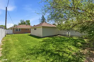 2 Washington St, Glenview, IL 60025 - Photo 38