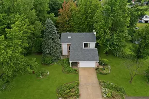 24605 S Stone Ridge Ln, Crete, IL 60417 - Photo 2