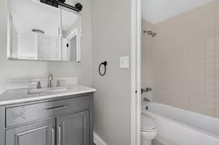 1221 N Dearborn St, Chicago, IL 60610 - Photo 10