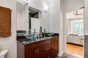 1302 W Fillmore St, Chicago, IL 60607 - Photo 14