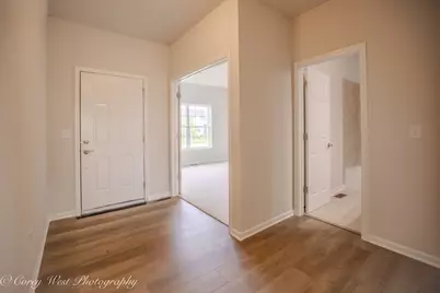 330 N. Aspen Drive, Cortland, IL 60112 - Photo 6
