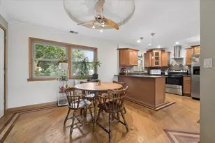 4200 N Keystone Ave, Chicago, IL 60641 - Photo 8
