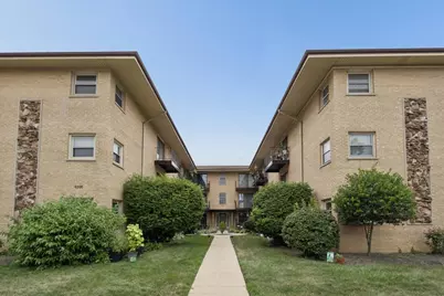 4200 N Keystone Avenue #3B, Chicago, IL 60641 - Photo 2