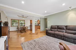 4200 N Keystone Ave, Chicago, IL 60641 - Photo 8