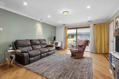 4200 N Keystone Avenue #3B, Chicago, IL 60641 - Photo 4