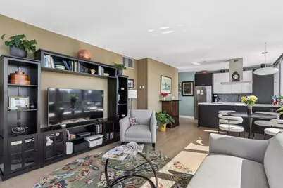 1300 N Astor Street #25C, Chicago, IL 60610 - Photo 18