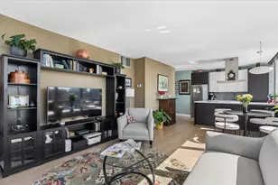 1300 N Astor St, Chicago, IL 60610 - Photo 18