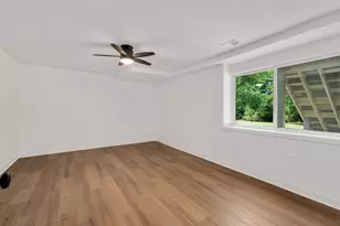 28W600 Indian Knoll Rd, West Chicago, IL 60185 - Photo 32