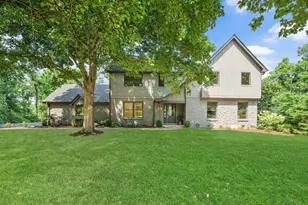 28W600 Indian Knoll Rd, West Chicago, IL 60185 - Photo 1