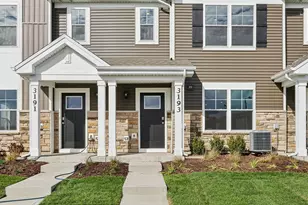 3141 Grande Trail, Yorkville, IL 60560 - Photo 2