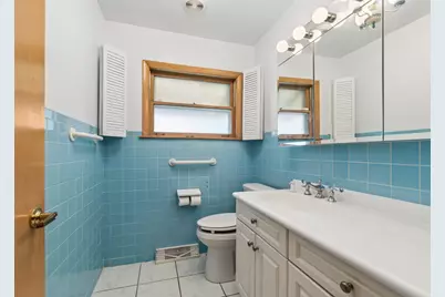 1619 Seward Street, Evanston, IL 60202 - Photo 12