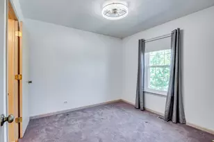 1216 Arapaho Ct, Naperville, IL 60540 - Photo 16