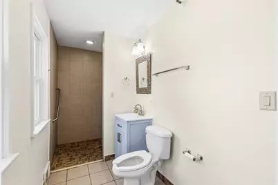 8222 Springfield Avenue, Skokie, IL 60076 - Photo 12