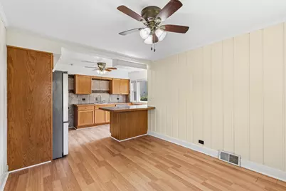 8222 Springfield Avenue, Skokie, IL 60076 - Photo 8