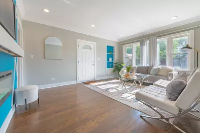 9350 S Manistee Avenue, Chicago, IL 60617 - Photo 4