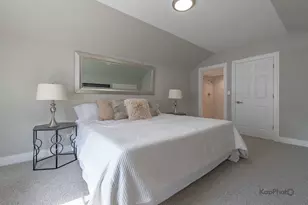 9350 S Manistee Ave, Chicago, IL 60617 - Photo 16