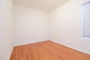 3104 W Argyle St, Chicago, IL 60625 - Photo 16