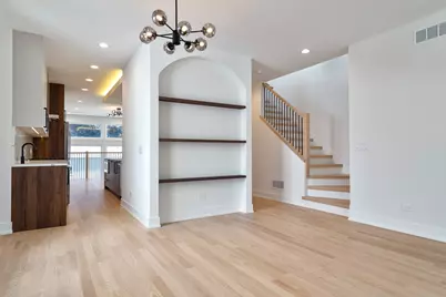 5355 N Melvina Avenue, Chicago, IL 60630 - Photo 14