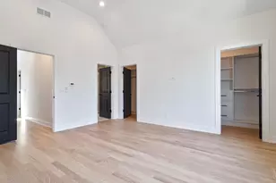 5355 N Melvina Ave, Chicago, IL 60630 - Photo 18