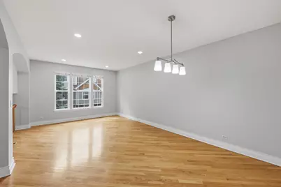 1270 Georgetown Way, Vernon Hills, IL 60061 - Photo 2