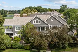 100 Clubhouse Dr, North Barrington, IL 60010 - Photo 2