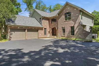 26792 W Lakeview Drive S, Lake Barrington, IL 60084 - Photo 2