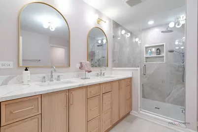 2193 Green Glade Way, Wauconda, IL 60084 - Photo 32