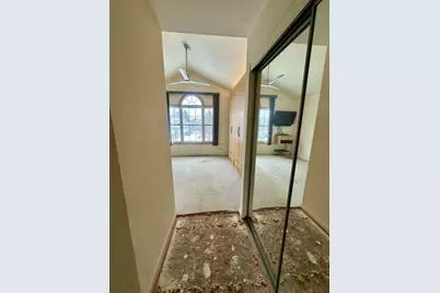 2267 Briar Court, Hoffman Estates, IL 60169 - Photo 14