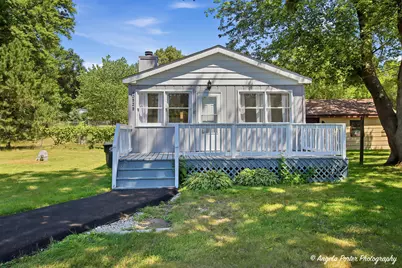 40525 N Marcus Street, Antioch, IL 60002 - Photo 2