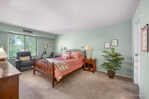 1605 E Central Rd, Arlington Heights, IL 60005 - Photo 14